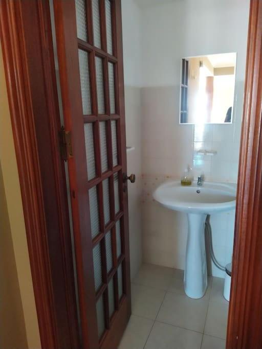 Vivenda Com Patio, No Coracao Do Mindelo Villa Eksteriør billede