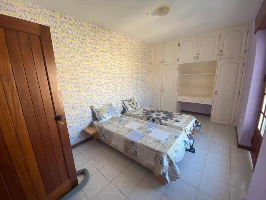 Vivenda Com Patio, No Coracao Do Mindelo Villa Eksteriør billede