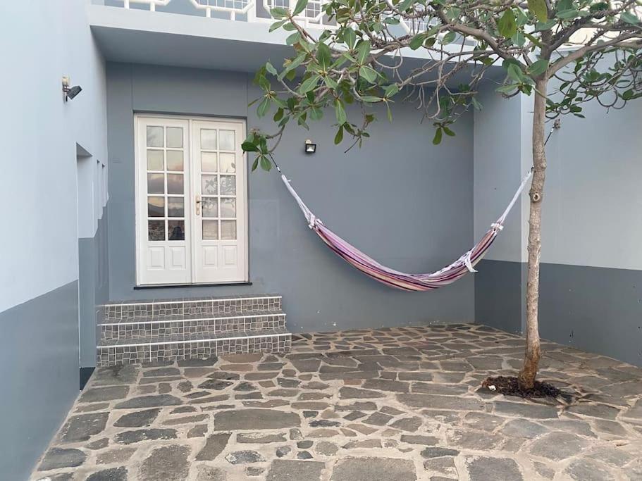Vivenda Com Patio, No Coracao Do Mindelo Villa Eksteriør billede